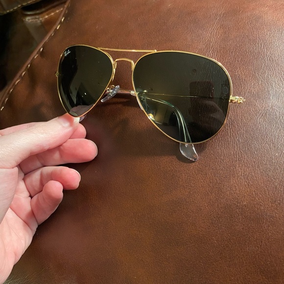 RAY-BAN AVIATOR CLASSIC Gold framed Unisex - Picture 6 of 8